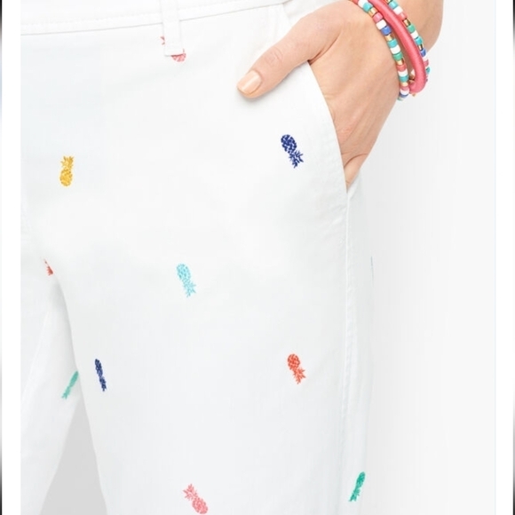 Talbots Relaxed fit Pineapple print beachy white pants - Picture 4 of 10